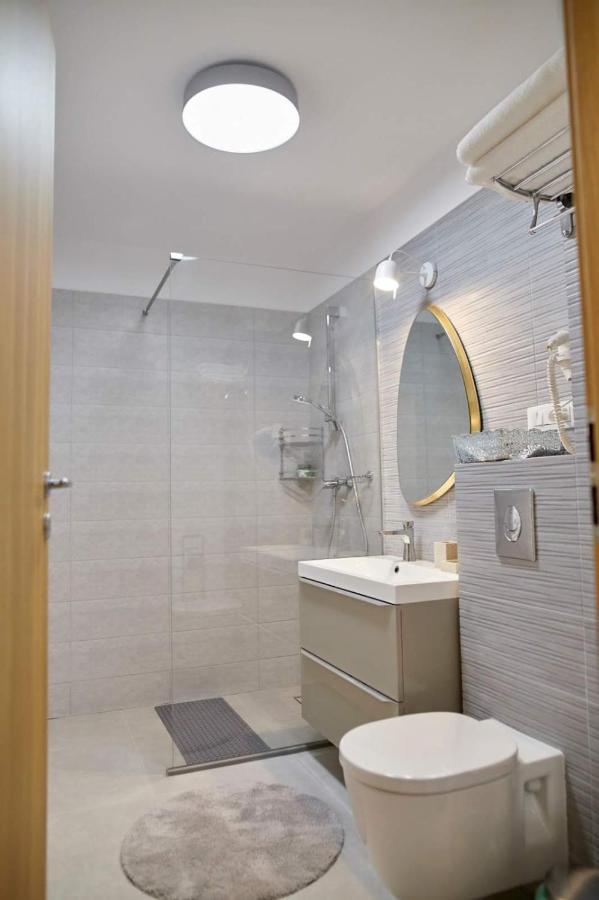 Ara Apart Hotel #3 Braşov Dış mekan fotoğraf